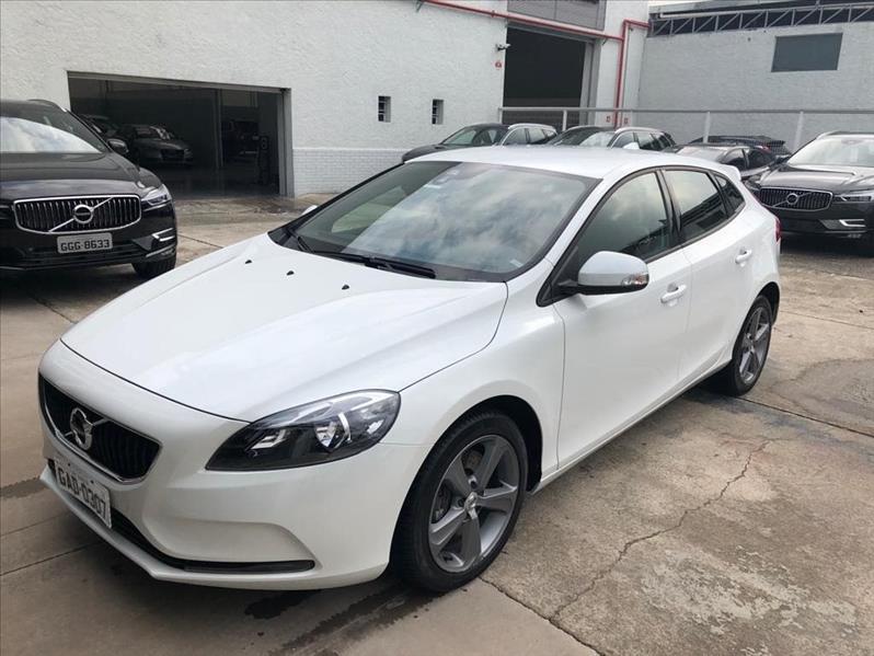 VOLVO V40 2.0 T4 Kinetic