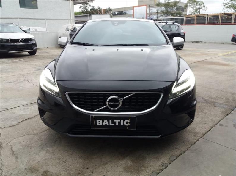 VOLVO V40 2.0 T5 R-design