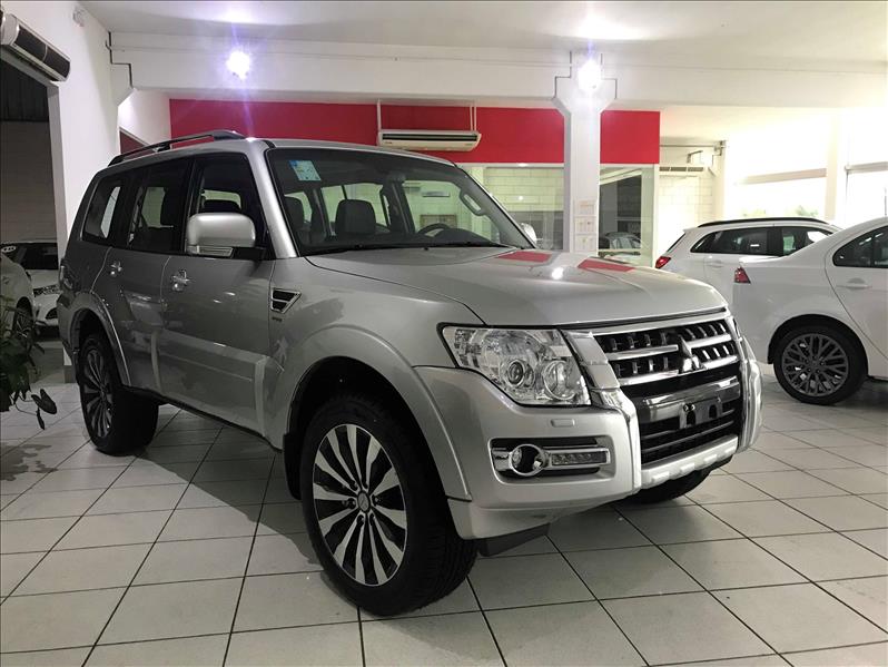 MITSUBISHI PAJERO FULL 3.2 HPE 4X4 16V Turbo Intercooler