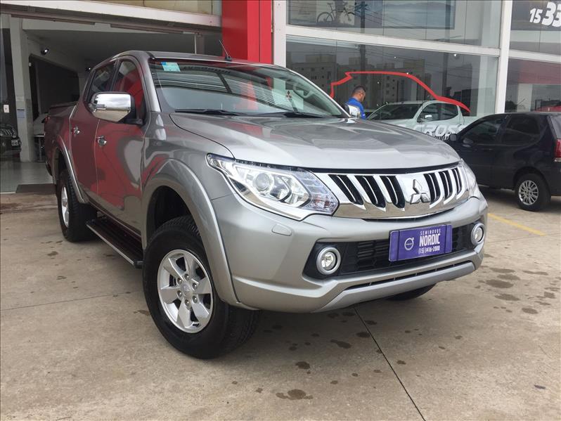 MITSUBISHI L200 TRITON 2.4 16V Turbo Sport HPE TOP CD 4X4