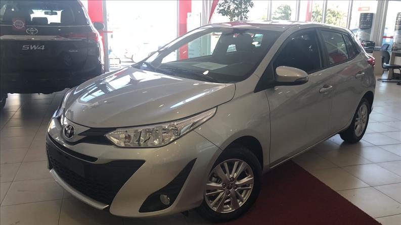 TOYOTA YARIS 1.3 16V XL Multidrive