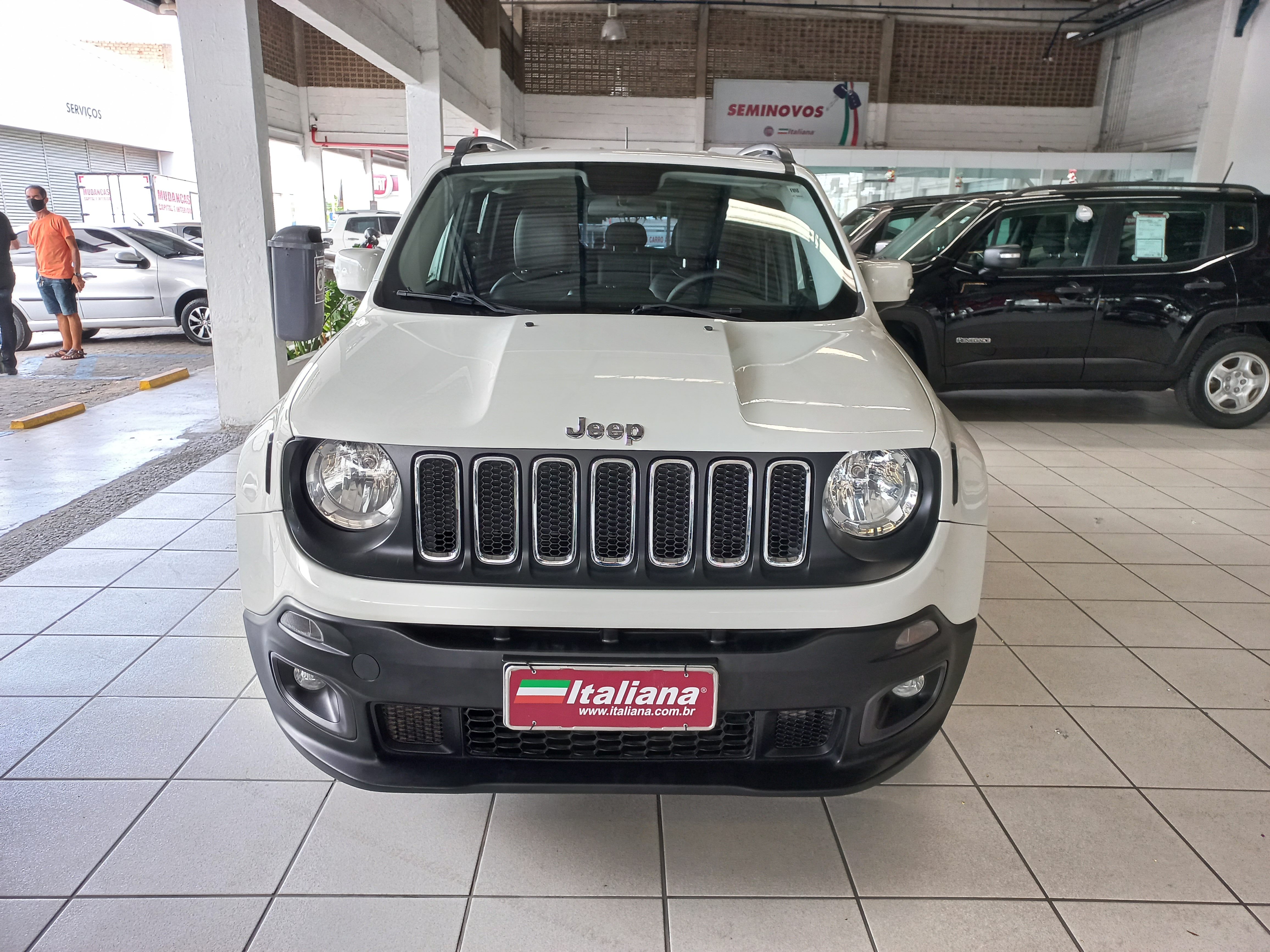 RENEGADE 1.8 16V Longitude RENEGADE 1.8 16V Longitude