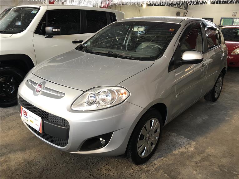FIAT PALIO 1.6 MPI Essence 16V