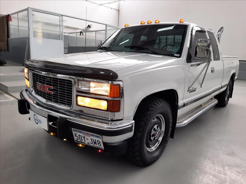 GMC SIERRA 5.7 4X2 CE V8 GASOLINA 2P AUTOMATICO