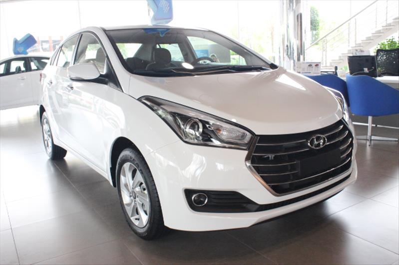 HYUNDAI HB20S 1.6 Comfort Plus 16V
