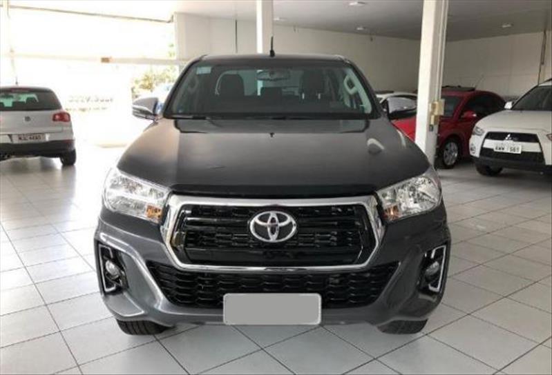 TOYOTA HILUX 2.8 SRV 4X4 CD 16V