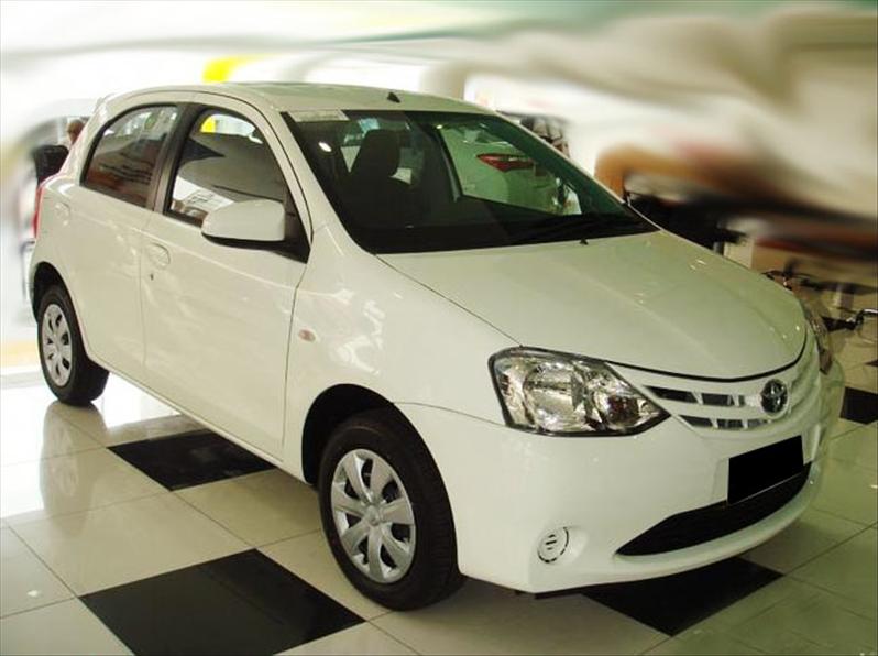 TOYOTA ETIOS 1.5 XS 16V