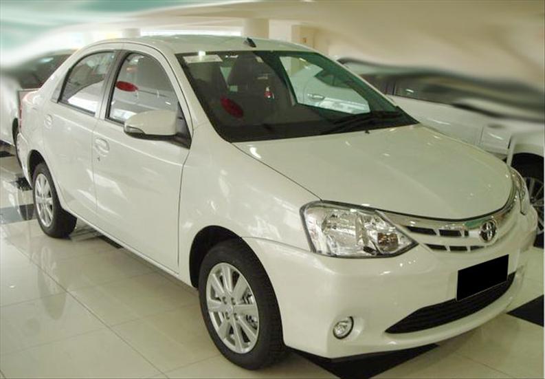 TOYOTA ETIOS 1.5 XLS Sedan 16V