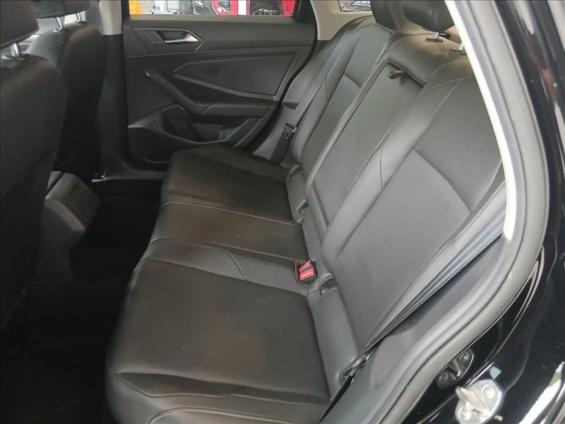  JETTA  1.4 250 TSI Comfortline 8