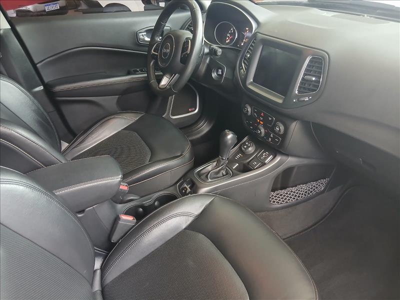  COMPASS  2.0 16V Longitude 8