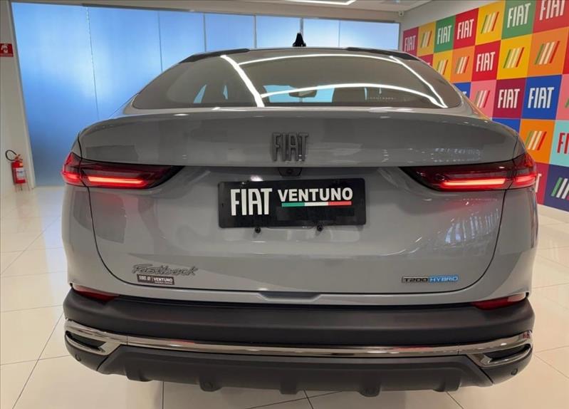  FASTBACK  1.0 Turbo 200 Hybrid Impetus 4