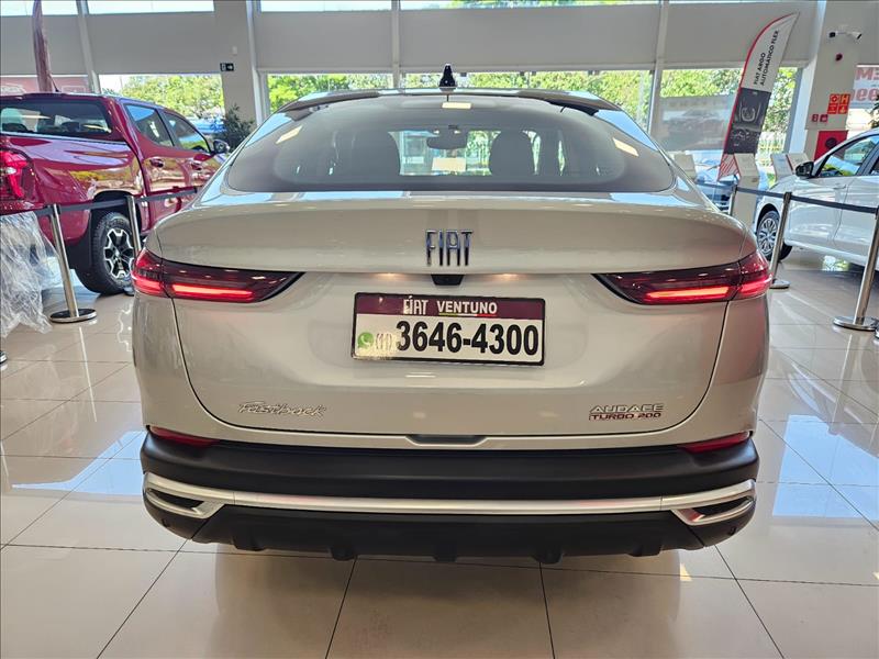  FASTBACK  1.0 Turbo 200 Hybrid Audace 4