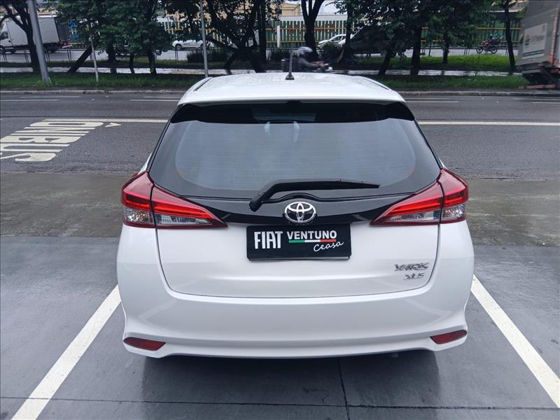  YARIS  1.5 16V XLS Connect 4
