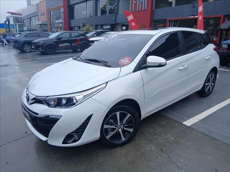  YARIS  1.5 16V XLS Connect 2