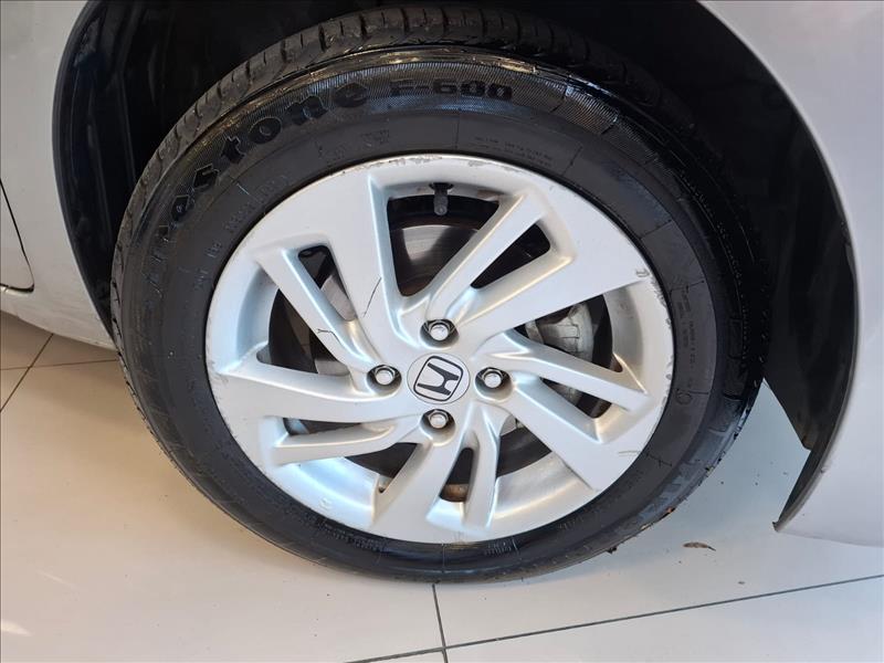  FIT  1.5 LX 16V 13