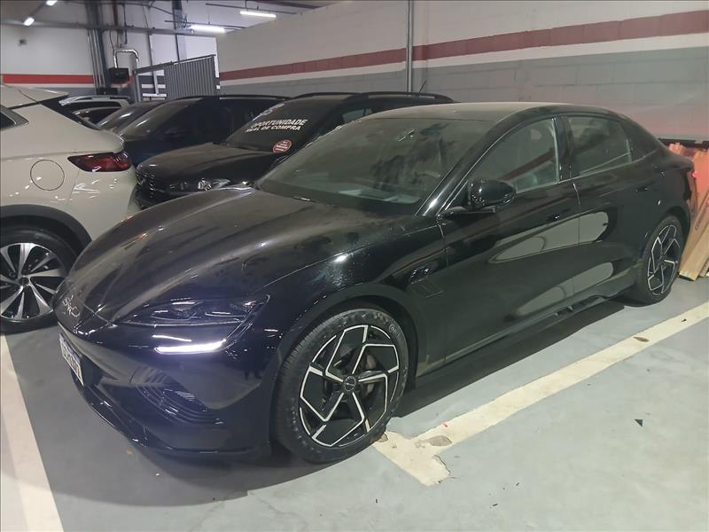  SEAL  82,5 KW AWD 0