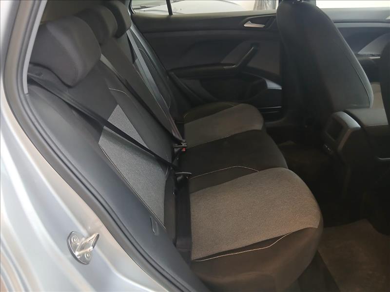  T-CROSS  1.0 200 TSI 11