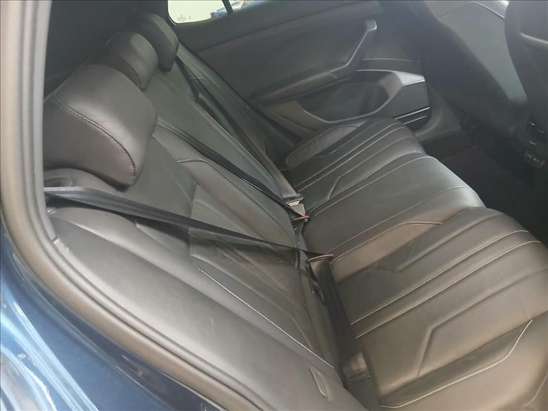  T-CROSS  1.4 250 TSI Highline 10