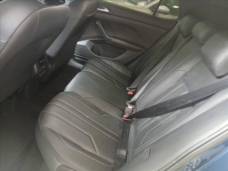  T-CROSS  1.4 250 TSI Highline 8