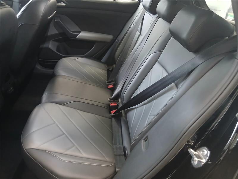  T-CROSS  1.0 200 TSI Comfortline 9