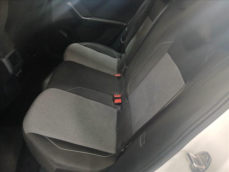  T-CROSS  1.0 200 TSI 7