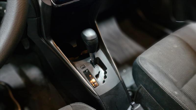  YARIS  1.5 16V Sedan XL 12