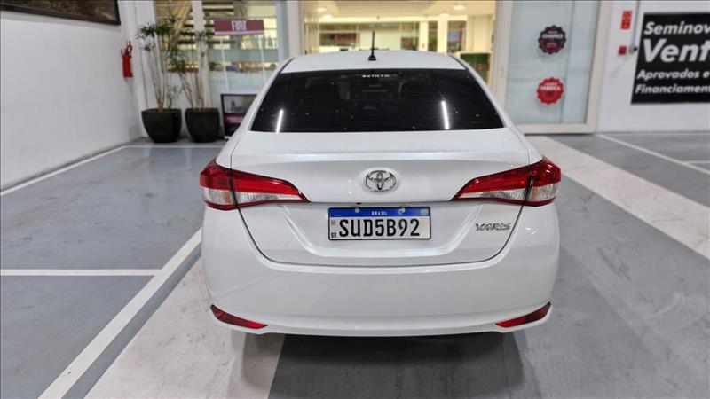  YARIS  1.5 16V Sedan XL 3