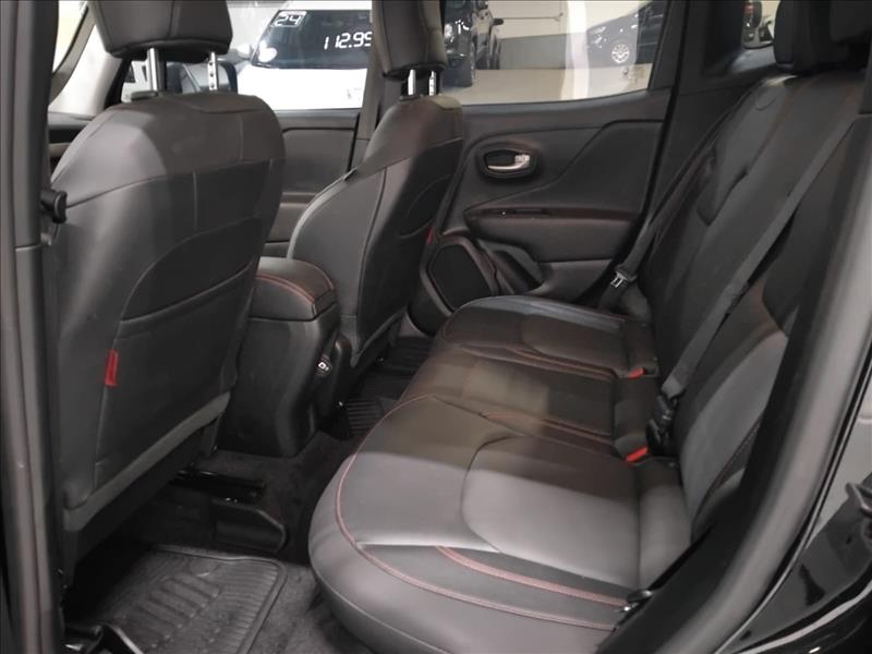  RENEGADE  1.3 T270 Turbo Trailhawk 4X4 7