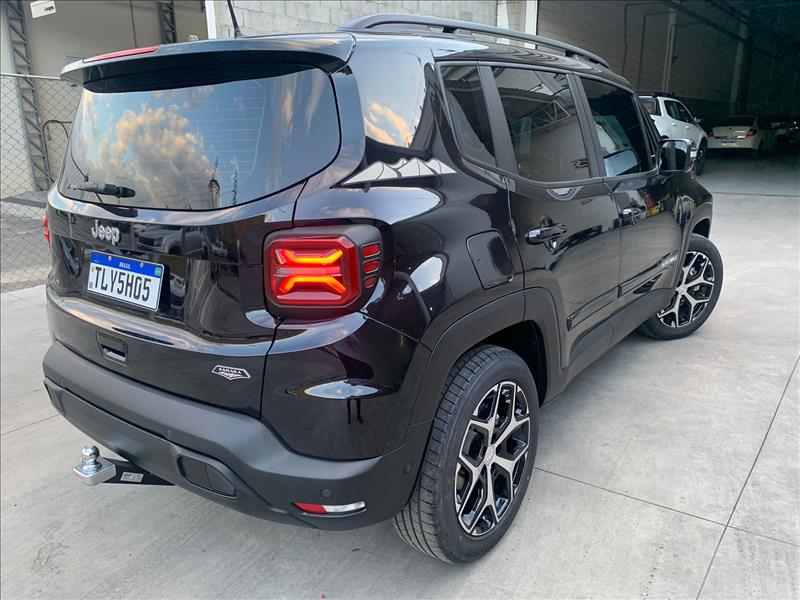  RENEGADE  1.3 T270 Turbo Sahara 4