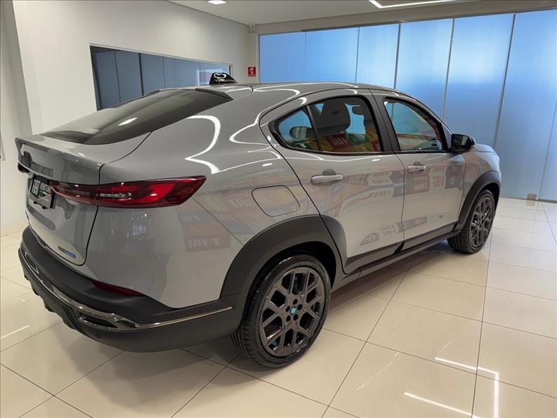  FASTBACK  1.0 Turbo 200 Hybrid Impetus 5