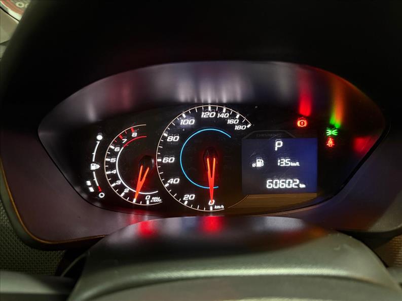  SPIN  1.8 Premier 8V 6