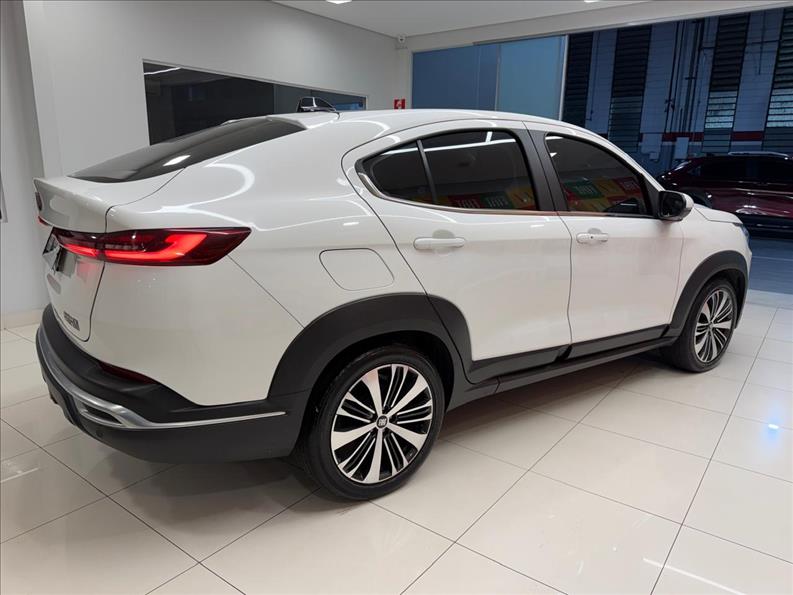  FASTBACK  1.0 Turbo 200 Audace 10