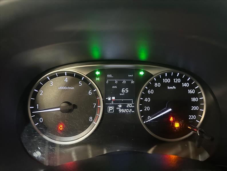  KICKS  1.6 16vstart S 7