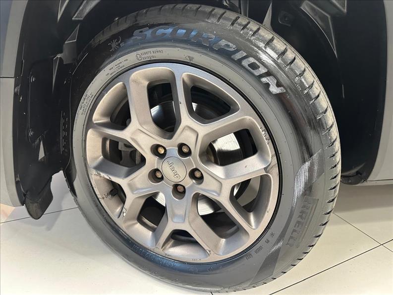  RENEGADE  1.8 16V Sport 12