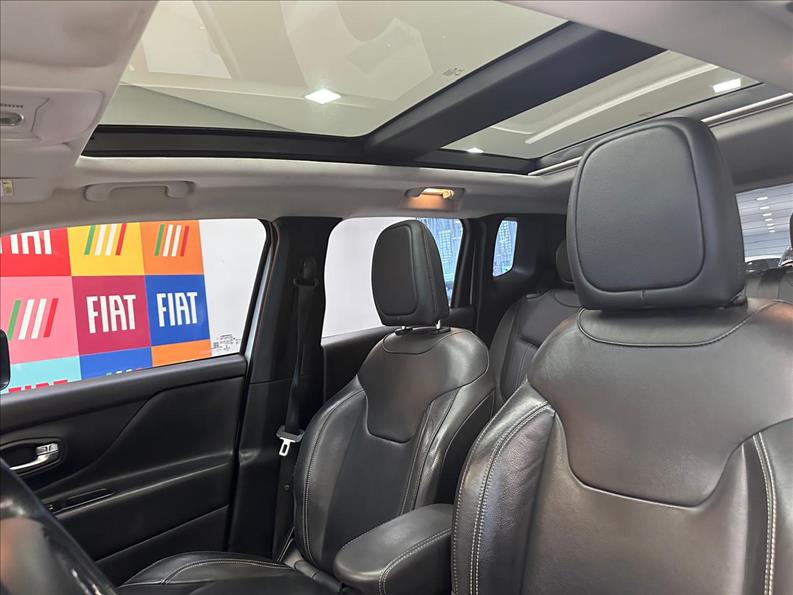  RENEGADE  1.8 16V Limited 10