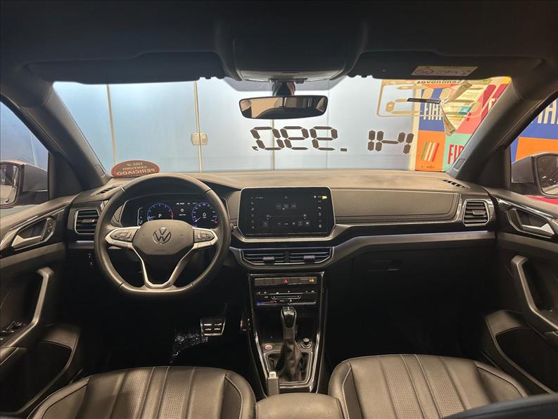 T-CROSS  1.4 250 TSI Highline 8