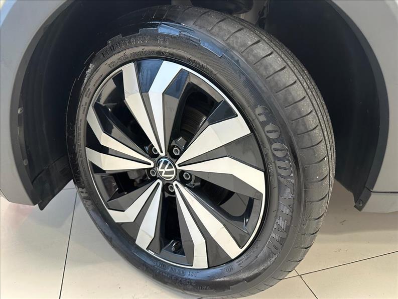  T-CROSS  1.4 250 TSI Highline 11