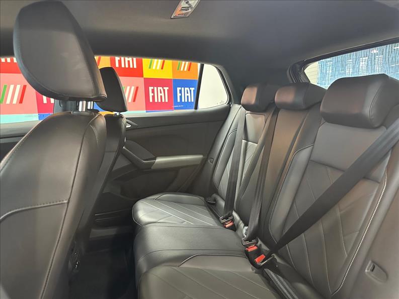  T-CROSS  1.0 200 TSI Comfortline 11