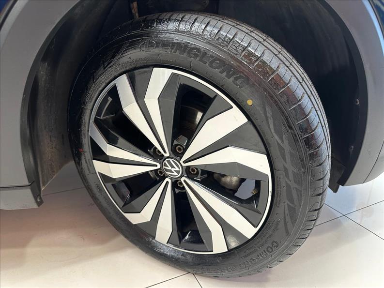  T-CROSS  1.0 200 TSI 8
