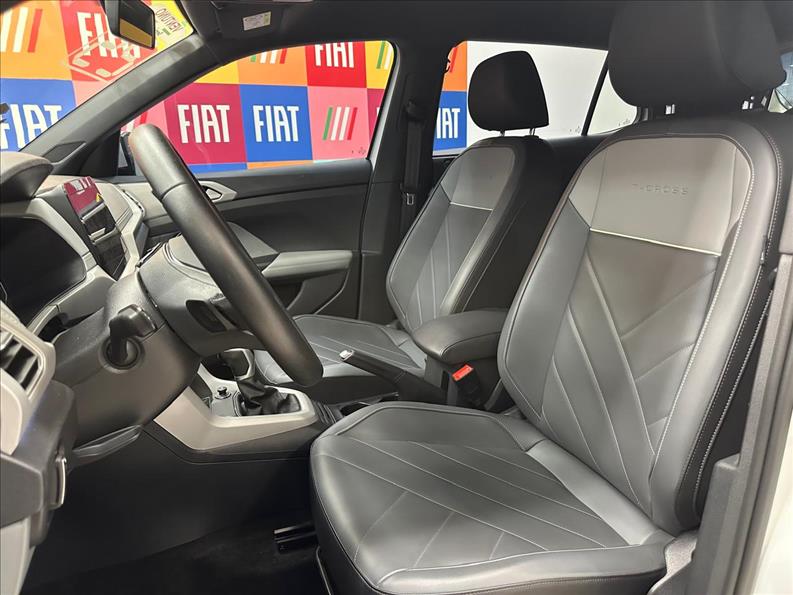  T-CROSS  1.0 200 TSI Comfortline 9
