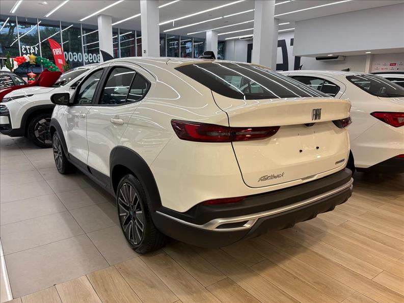 FASTBACK  1.0 Turbo 200 Hybrid Audace 3