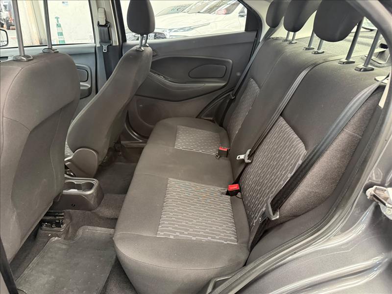  KA  1.5 Ti-vct SE Sedan 8