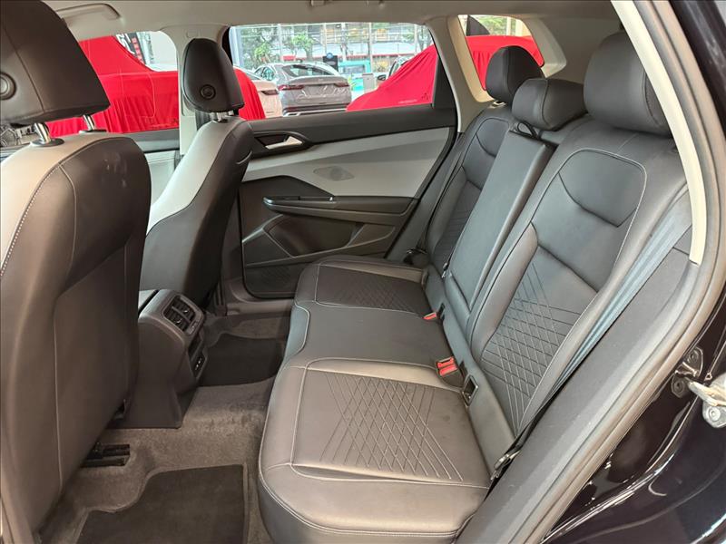  TAOS  1.4 250 TSI Comfortline 8