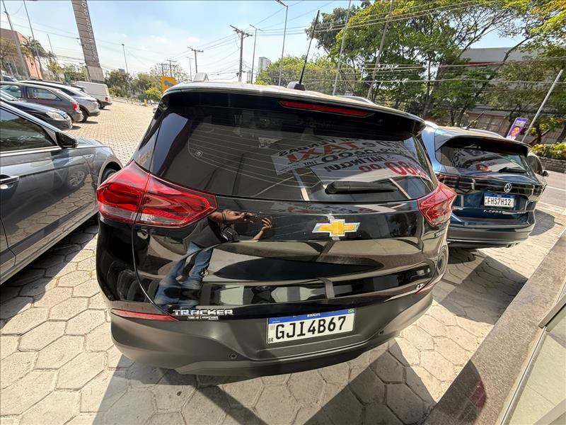  TRACKER  1.0 Turbo 4