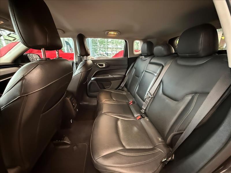  COMPASS  1.3 T270 Turbo Longitude 9