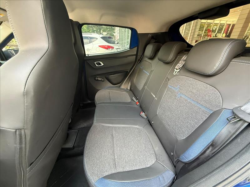  KWID  1.0 12V SCE Intense 9