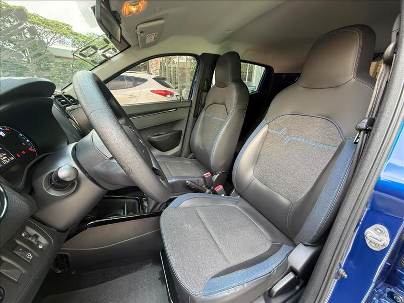  KWID  1.0 12V SCE Intense 10
