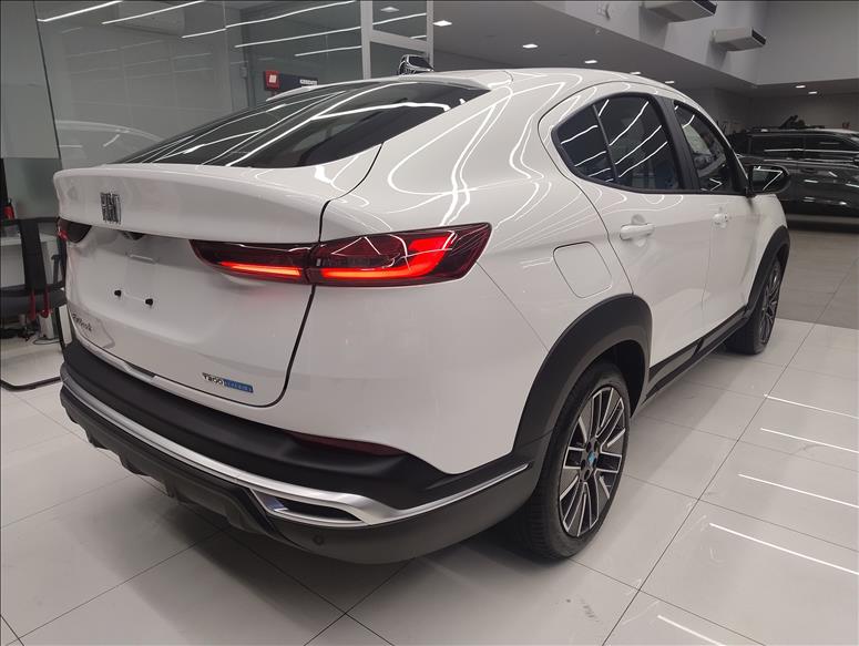  FASTBACK  1.0 Turbo 200 Hybrid Audace 3