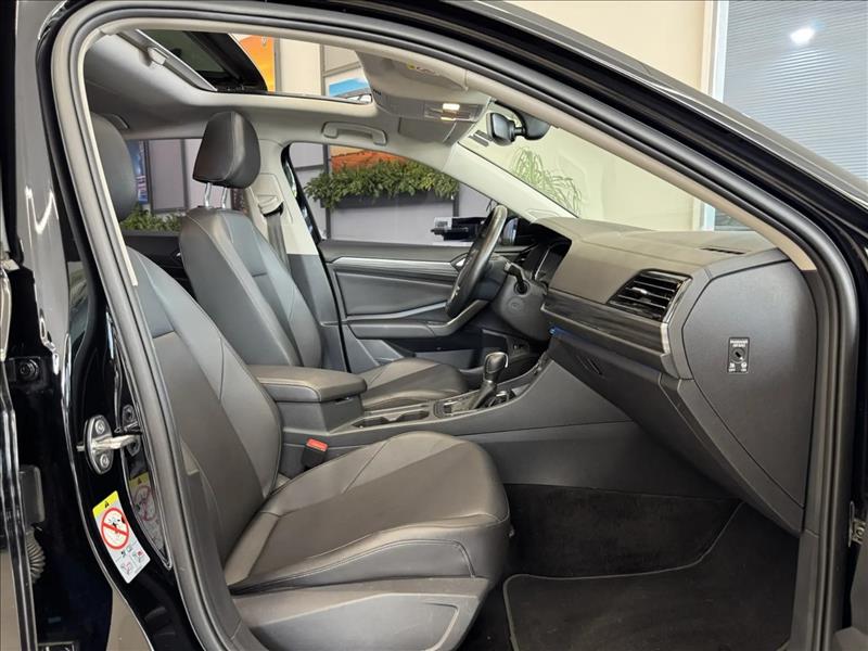 JETTA  1.4 250 TSI Comfortline 8