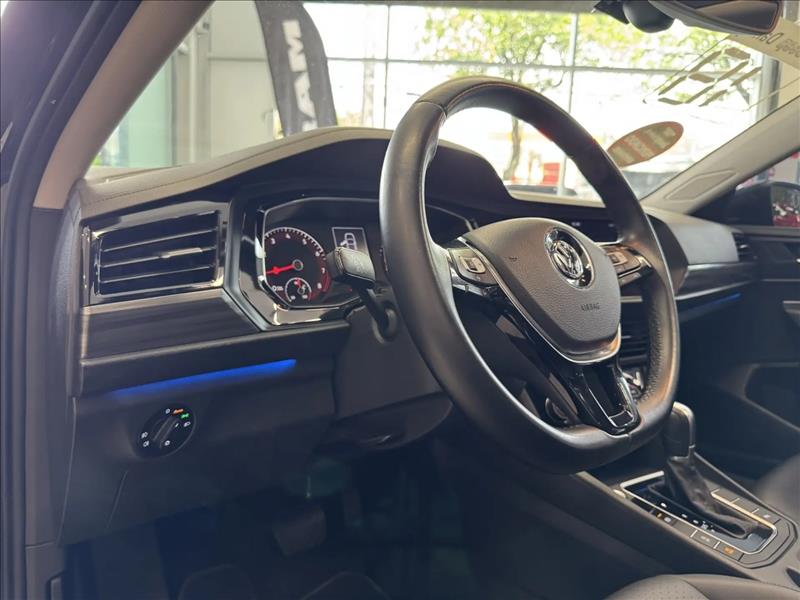  JETTA  1.4 250 TSI Comfortline 9